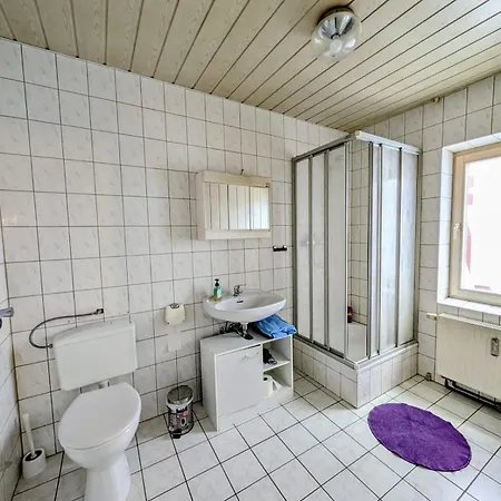 Bed & Breakfast Zentrale Im Herzen Eisenachs Fuer 1-2 Personen