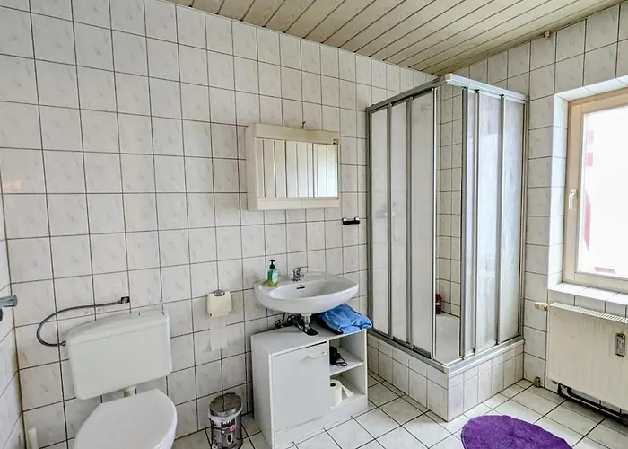 Bed & Breakfast Zentrale Im Herzen Eisenachs Fuer 1-2 Personen